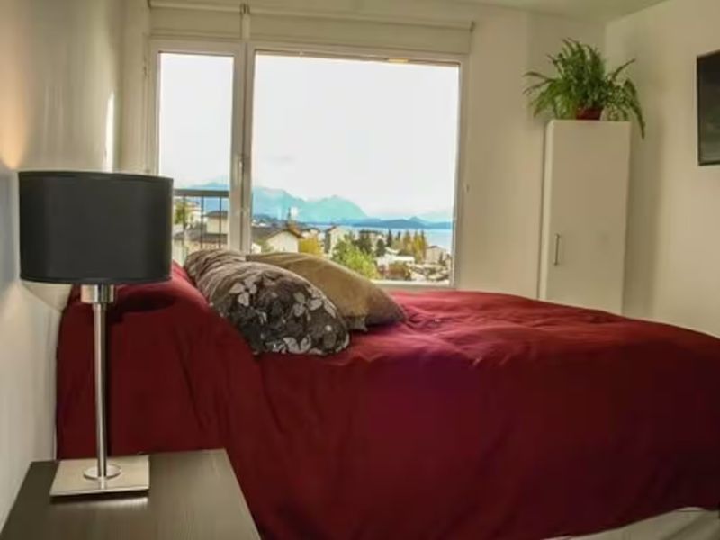 Dormitorio principal con cama king size